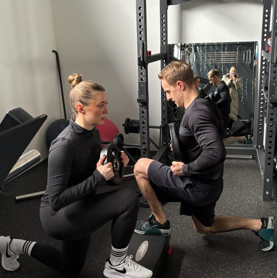 C99BD992-C84C-425B-A50F-10331AB76E66